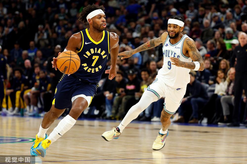 上座背后的 上座背后的